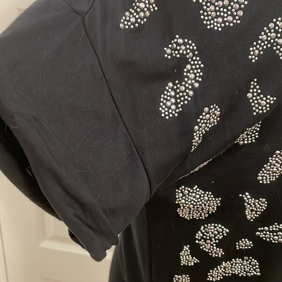 Bebe Short Sleeve Women’s Large T-shirt Crystal Letters Studded Design Black - Picture 3 of 9